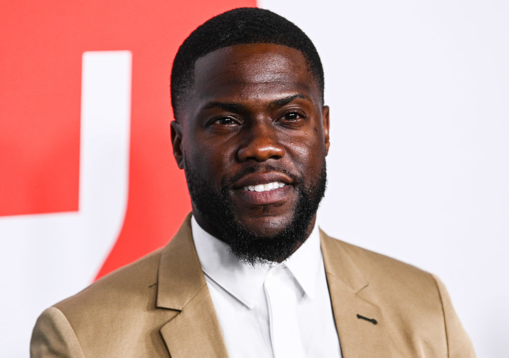 Kevin Hart to Star in Superhero Comedy