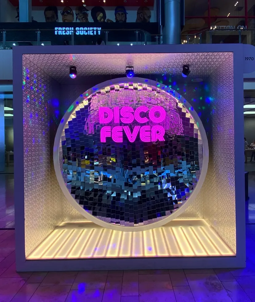 Disco Fever Booth